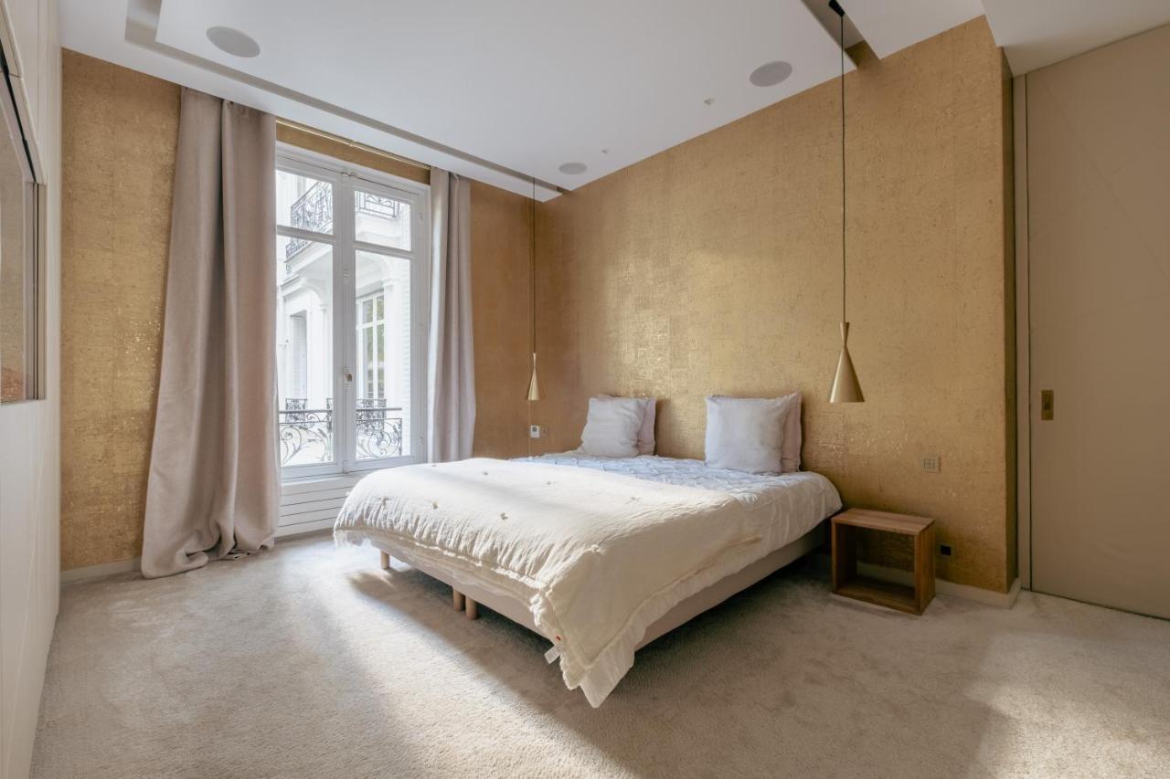 Veeve - Enlightened Luxe Parigi